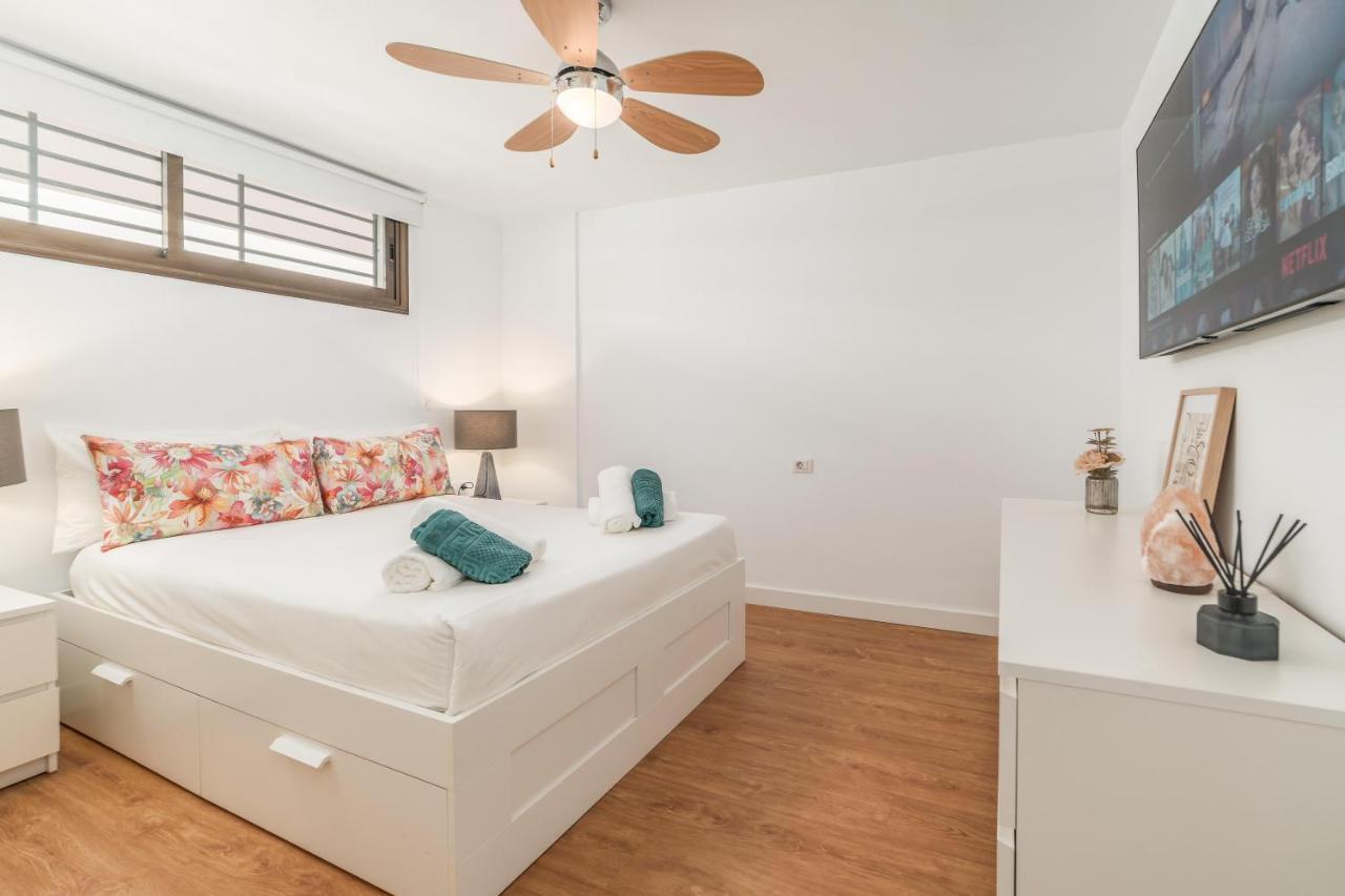 Summerland Luxury In Cristianos Apartment